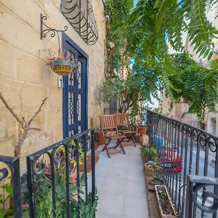 Pa- Pandora's Loft By Vallettastay Valletta