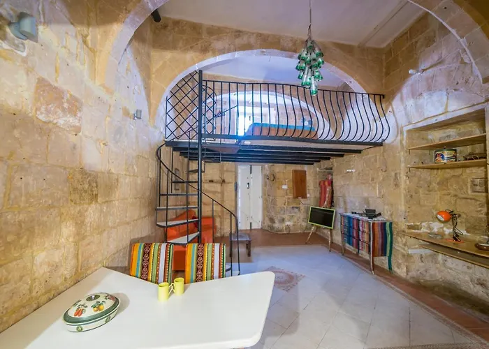 Apartament Pa- Pandora's Loft By Vallettastay Valletta