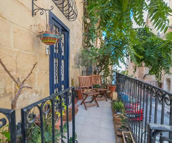 Pa- Pandora's Loft By Vallettastay Valletta