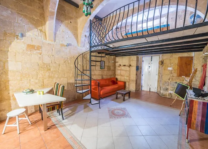 Pa- Pandora's Loft By Vallettastay *